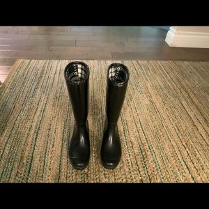BANANA REPUBLIC LINED RAIN BOOTS